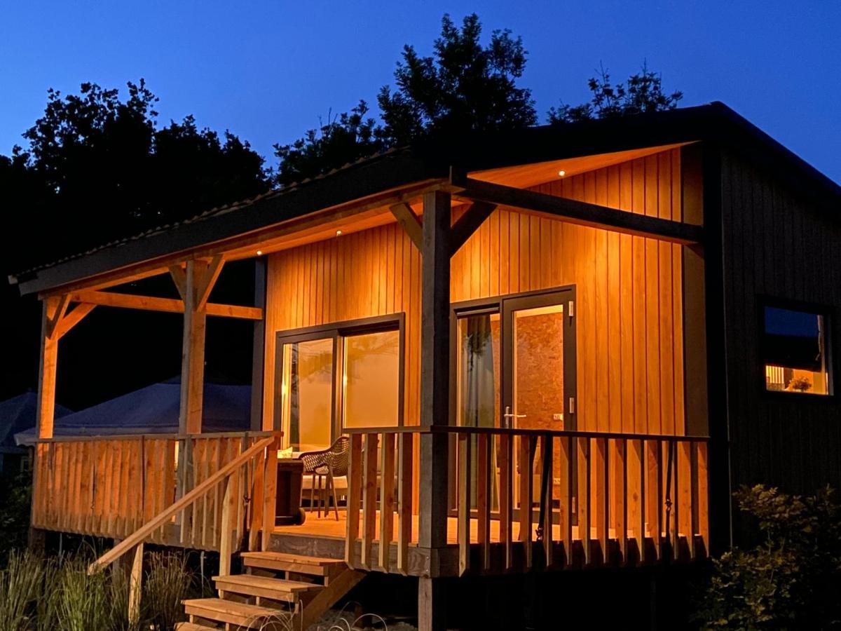 Camping Kleine Belterwijde, Wiede Lodge Met Uitzicht Over Het Water Belt-Schutsloot Exterior foto